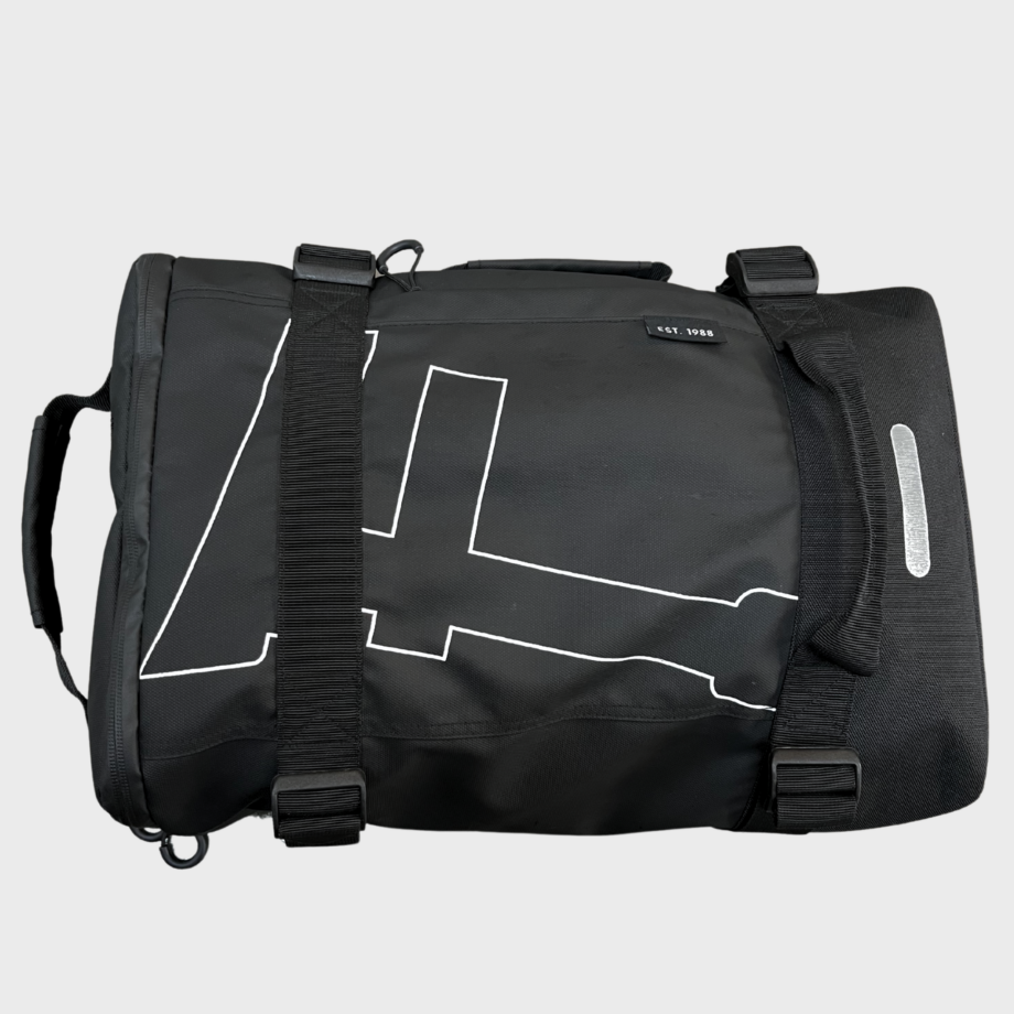 Mochila Yūjin