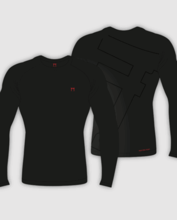 Rashguard noir, manches longues petit logo rouge coeur et bras