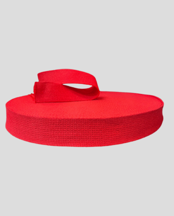 Rouleau de ceinture rouge de judo